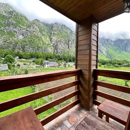 Residence: Quku I Valbones Vendégház Valbona