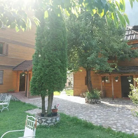 בית הארחה Residence: Quku I Valbones